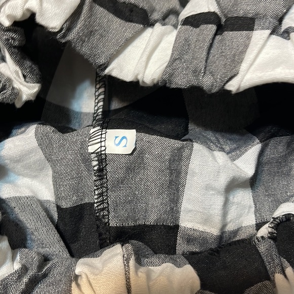 Pants - Picture 4 of 4